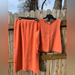 Josephine Chaus Sport - Coral skirt set